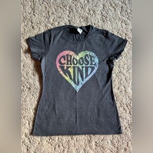 Women’s graphic tee “Choose Kind,” Small (petite).